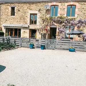 Maison De A Brambuan Bed & Breakfast Josselin